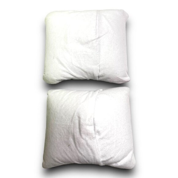 2 White Velveteen Bracelet Display Pillow Set NIP Storage Elegant - Picture 2 of 6